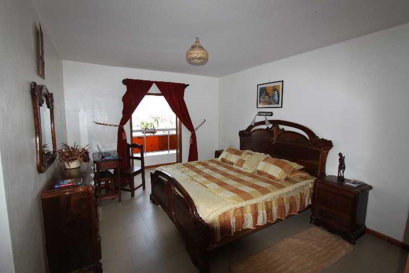 Kakatar Family Residence , Yoff Dakar Exteriör bild