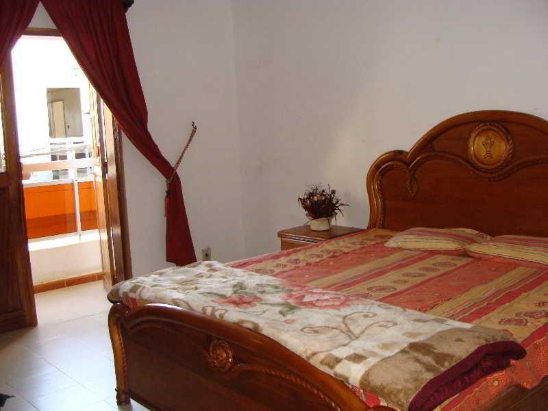 Kakatar Family Residence , Yoff Dakar Exteriör bild