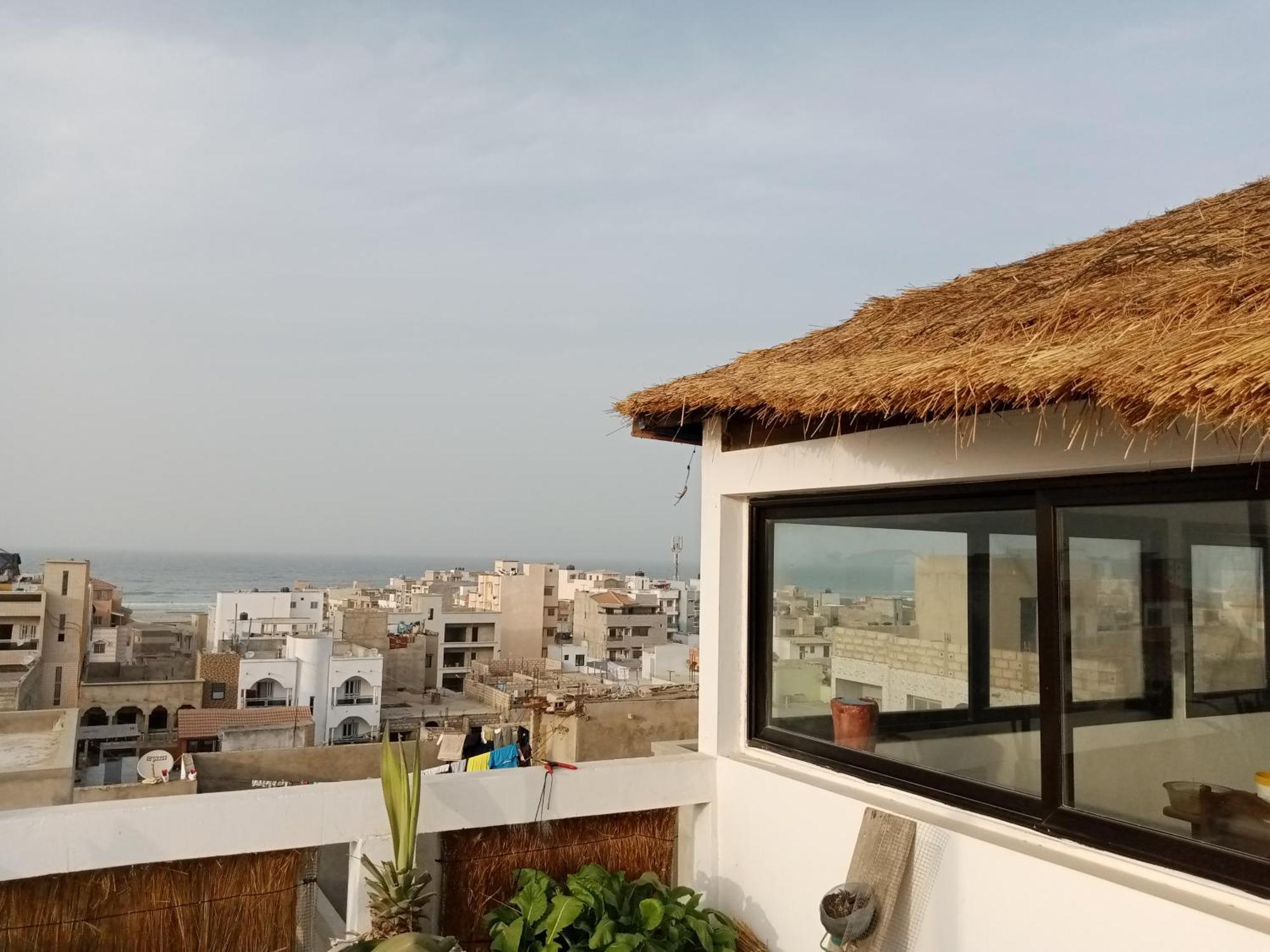 Kakatar Family Residence , Yoff Dakar Exteriör bild