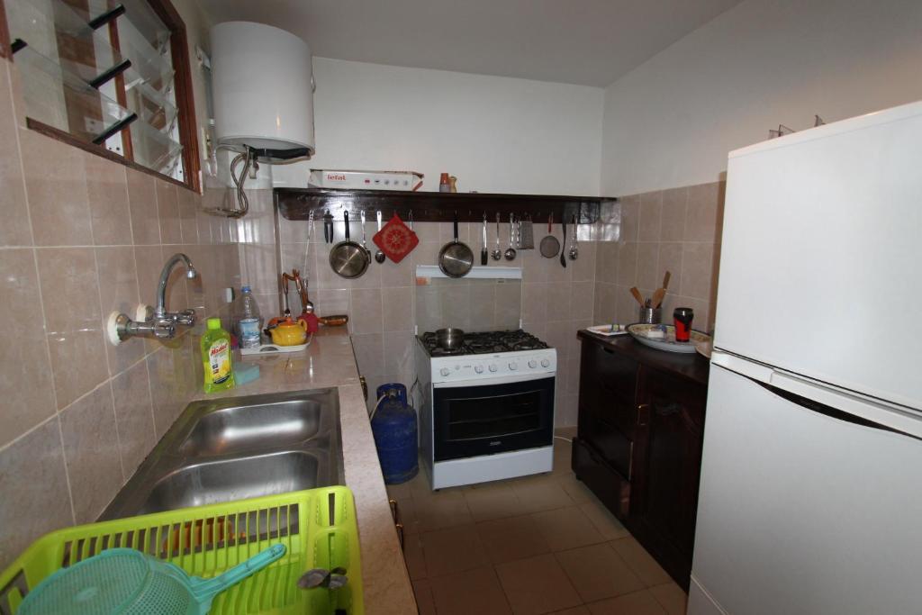 Kakatar Family Residence , Yoff Dakar Rum bild