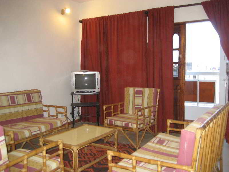 Kakatar Family Residence , Yoff Dakar Exteriör bild